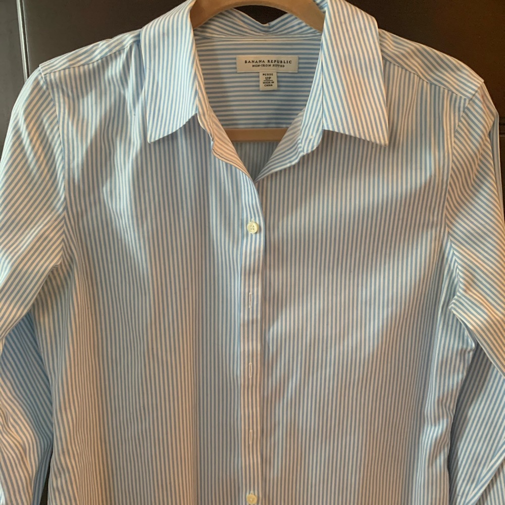 Banana Republic Non Iron button down